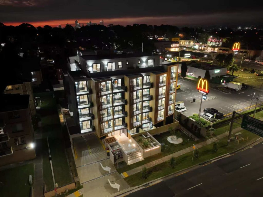 St Hilliers Rd — image 1