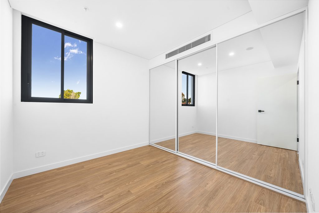 Conder St — image 3